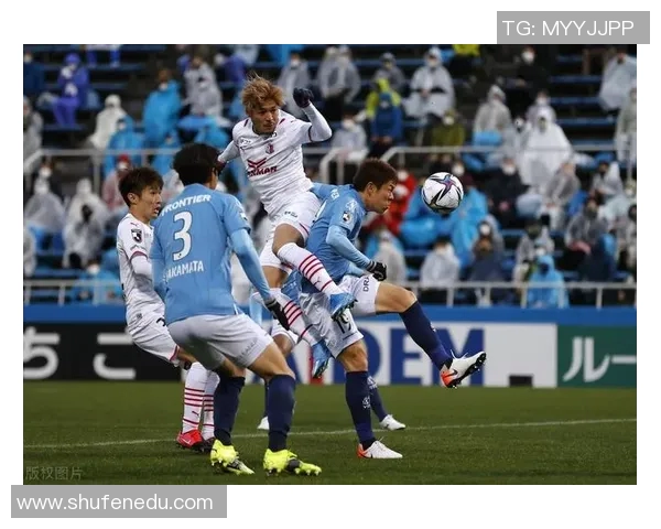 雷霆队与墨尔本联合队激战正酣谁将赢得这场精彩对决